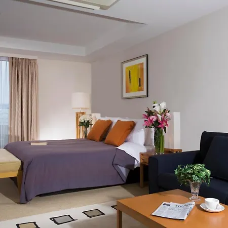 Oakwood Residence Aoyama Tokyo-3