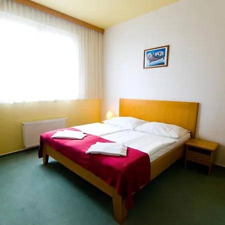 Hotel Smaragd-2