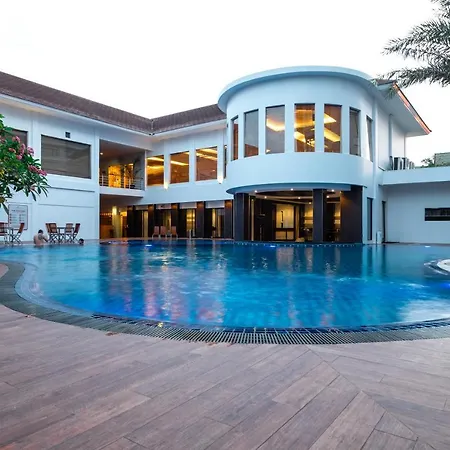 Rattan Inn Hotel-2