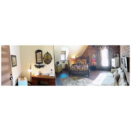 Main Street Bed & Breakfast-3