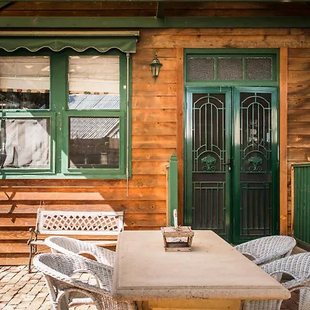 Peppercorns B&B-3