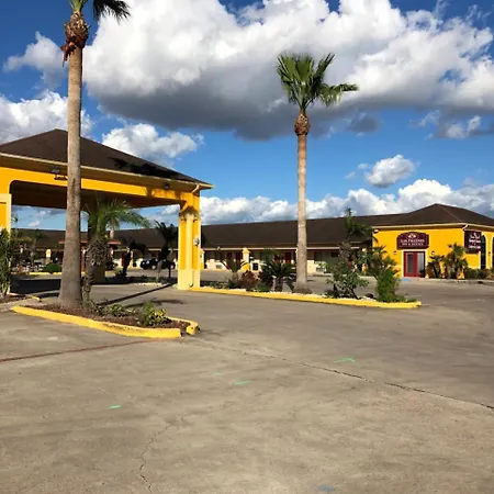 Los Fresnos Inn And Suites-3