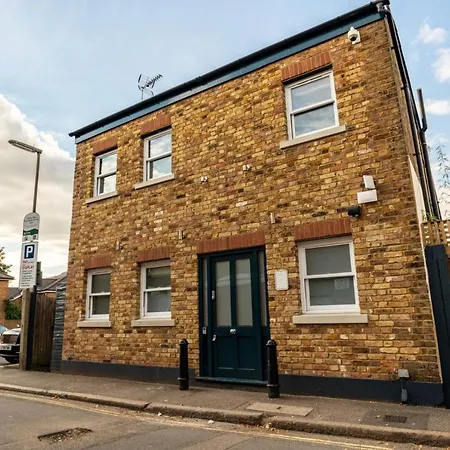 Albert Arms-2