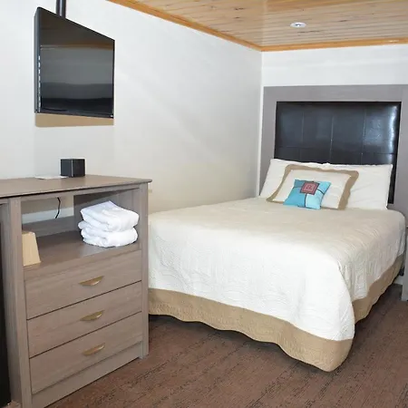 Alouette Beach Resort Economy Rooms-2