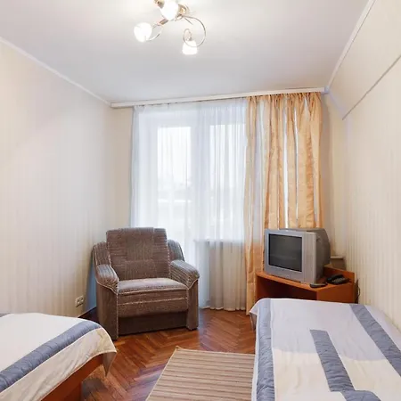 Druzhba Hotel And Restaurant-2