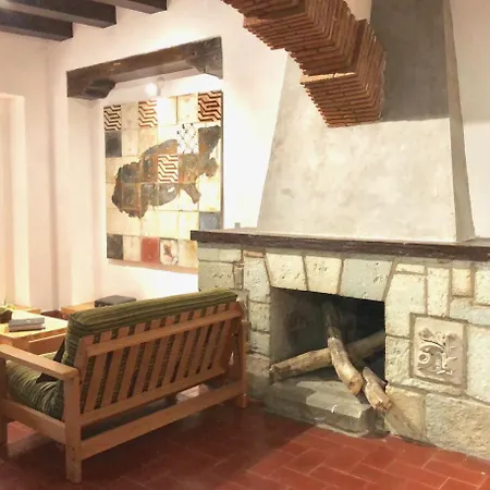 Agrado Guest House-3