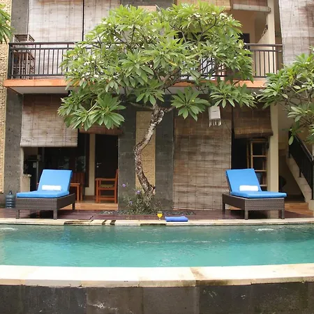 Eddys Cottages & Villa-2