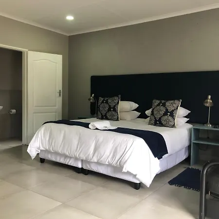 Odelia Guest House-2