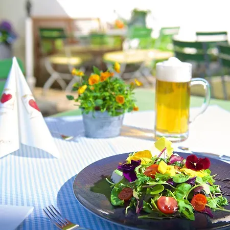 Hotel Bayerischer Hof-3