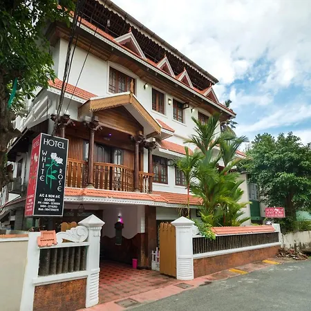 Hotel White Rose-2