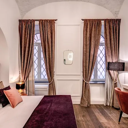 Boutique Centrale Relais-2