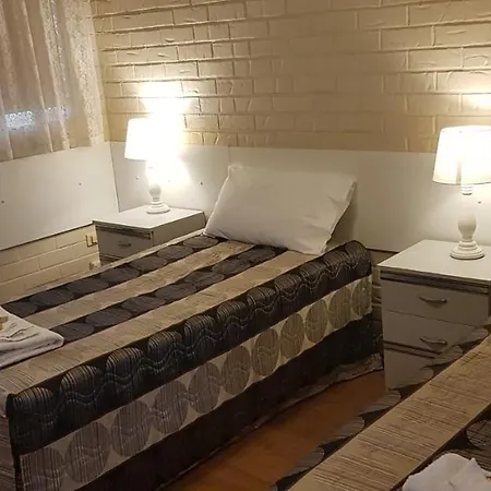 Bondi Motel-2