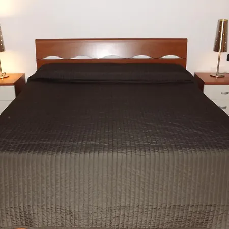 Easy Milano - Rooms And Apartments Navigli-2