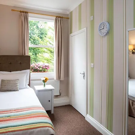 Primrose Guest House-2