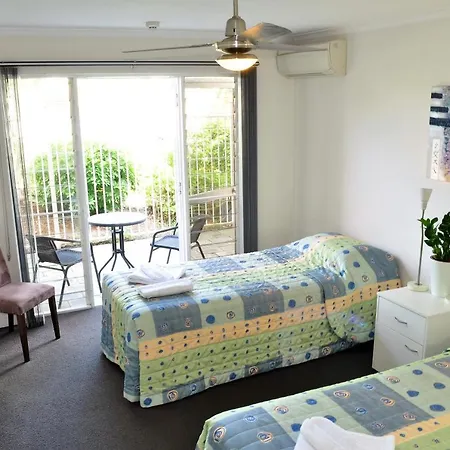 Isla House Greenslopes-3