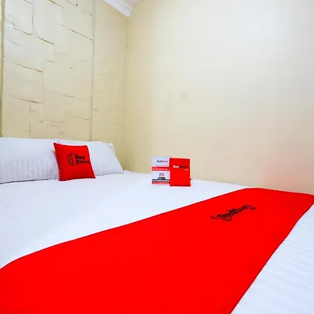 Reddoorz Near Universitas Diponegoro Semarang-3