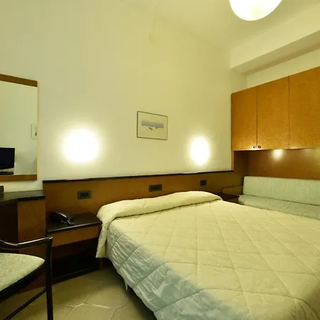 Hotel Lamberti-3