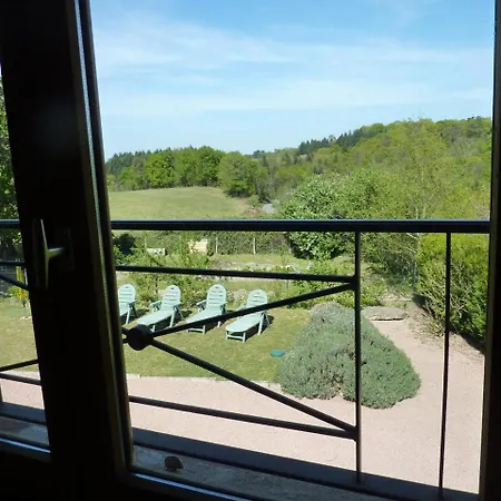 L'Hirondelle Chambres D'Hotes-3