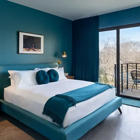 The Ruby Hotel-3