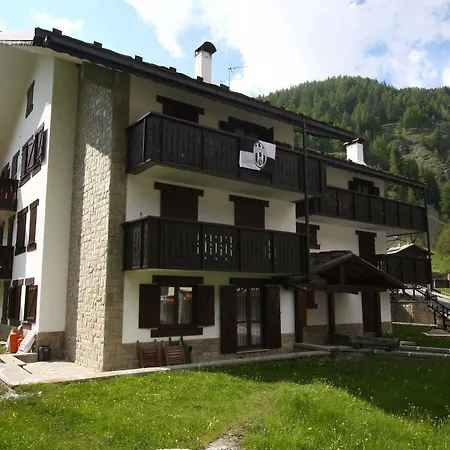Champoluc Apartments-3