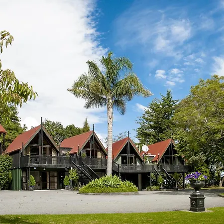 Coastal Motor Lodge-3