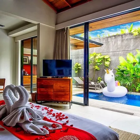 Abia Villa Legian-3