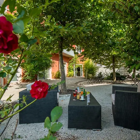 Hotel Des Capucins-3