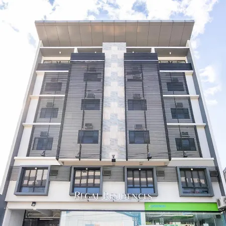 Oyo 136 Regal Residences-2