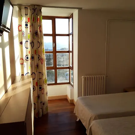 Hotel Puigcerda-3