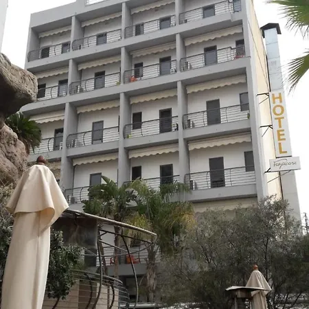 Tropicana Hotel-3