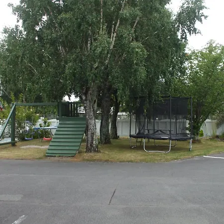 Acorn Estate Motel-3