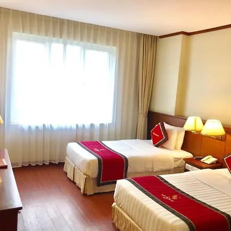 S79 Sunny Hotel 2-3