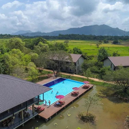 Tropical Life Resort And Spa-3