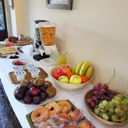 Hostal Can Bassalis-3