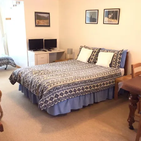 Dalkell Cottages-2