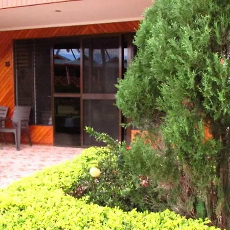 Wailoaloa Beach Resort-2