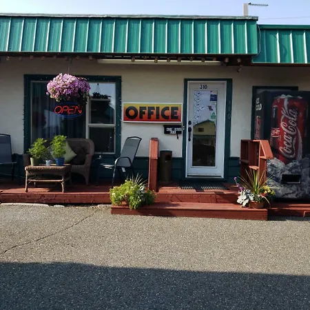 100 Mile Motel & Rv Park-2