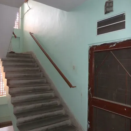 Hotel Gajraj Bari-3