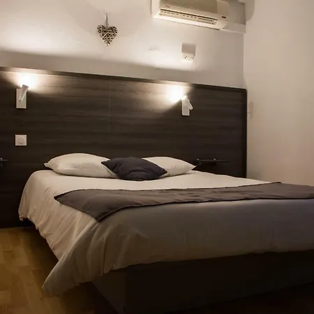 Hotel Althea - Piscine Et Sauna-3