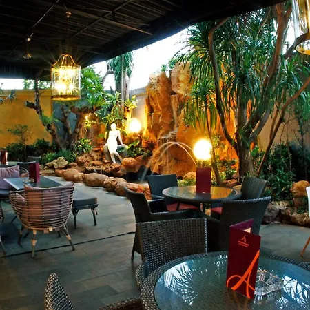 Amaroossa Cosmo Jakarta-2