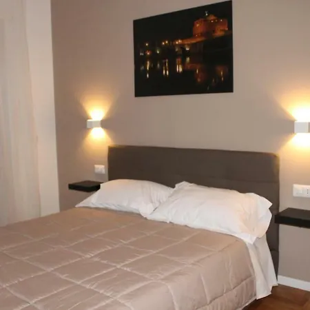 Roma Suite Piramide-2