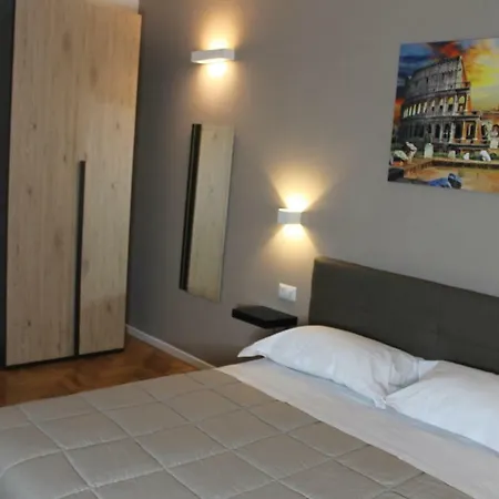 Roma Suite Piramide-3