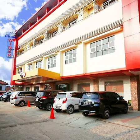 Oyo 147 Hotel Winer-2