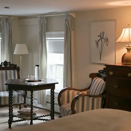 Bridgehampton Inn-3