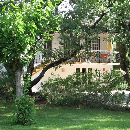 Résidence Miro, gîtes climatisés avec piscine et tennis-2