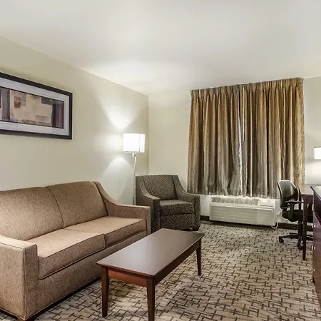 Cobblestone Inn & Suites - Bridgeport-2