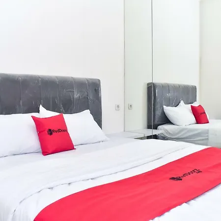 Reddoorz Plus @ Kemayoran-3