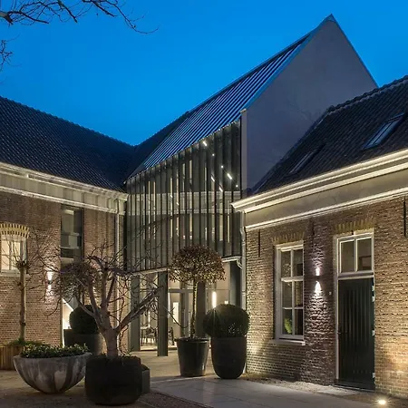 Kazerne Hotel - Member of Design Hotels-3