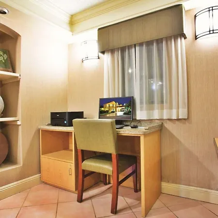 La Quinta Inn By Wyndham Baton Rouge University Area-3
