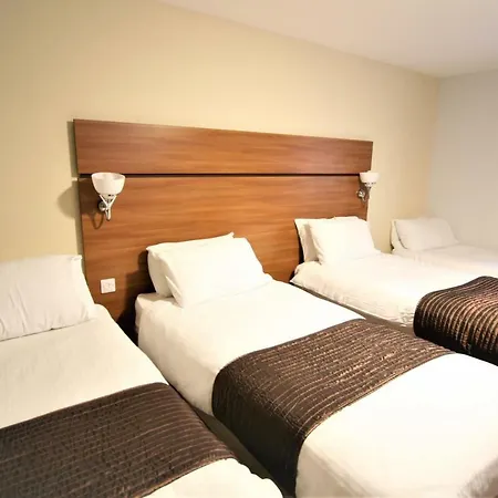Doncaster International Hotel By Roomsbooked-3